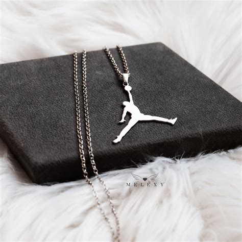 silver jordan necklace